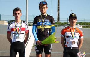 5add829ab87e6_PodiumCldenFabien.jpg